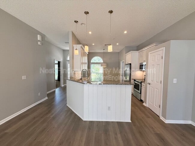 Photo - 1904 Sunchase Ct