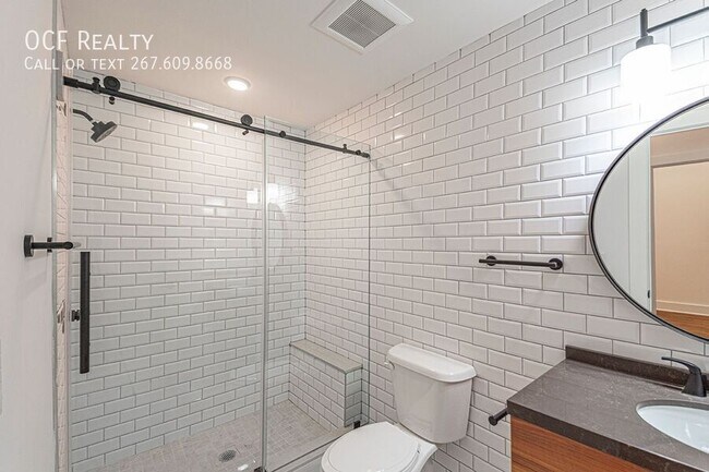 Photo - 1211 Bainbridge St Unidad 3D