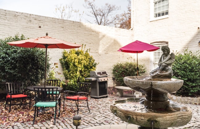 Photo - Poythress Apartments