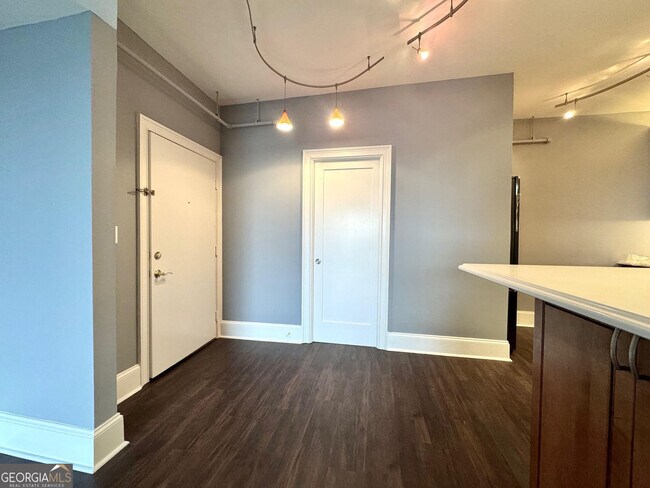 Photo - 199 14th St NE Unidad 2802