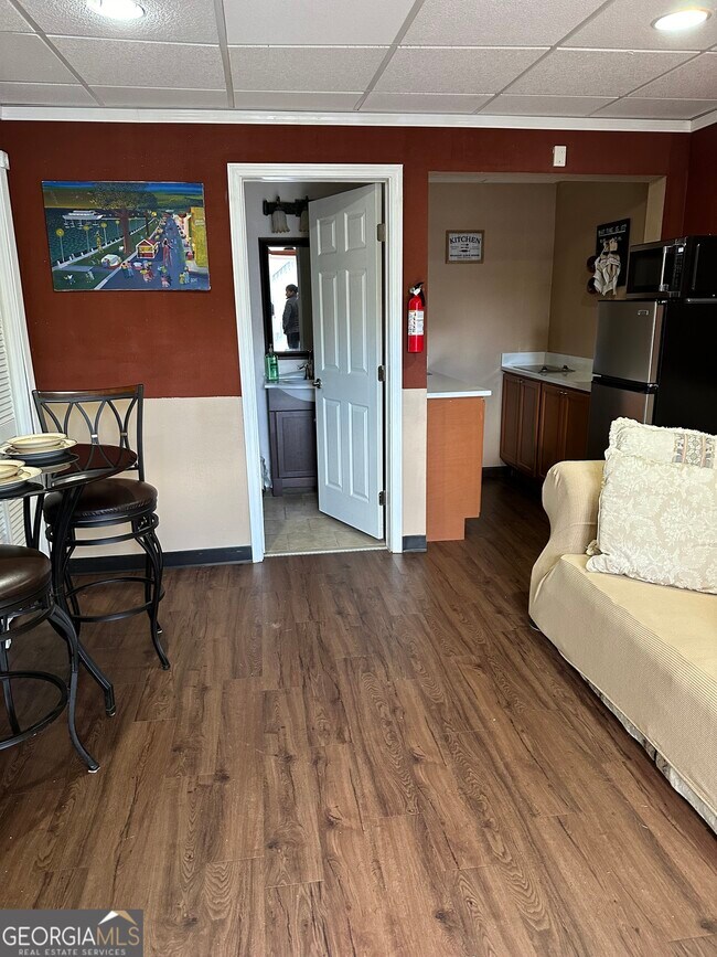 4405 Boxwood Trail Apartment Ellenwood, GA