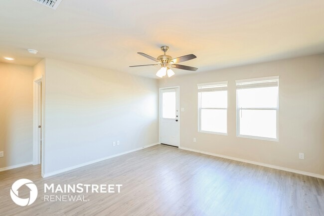 Photo - 8511 Bunting Pl