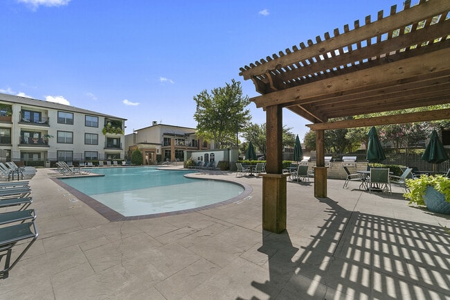 Photo - Reserve at White Rock