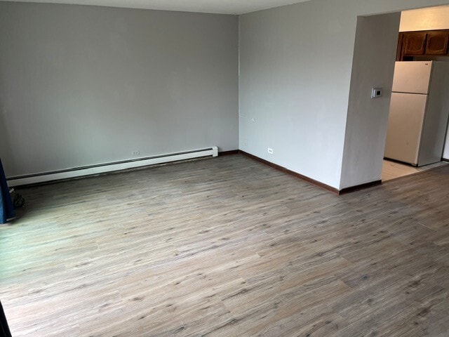 Living Area - 700 65th St Unit Five