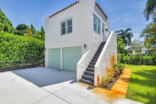 Photo - 3020 Vincent Rd