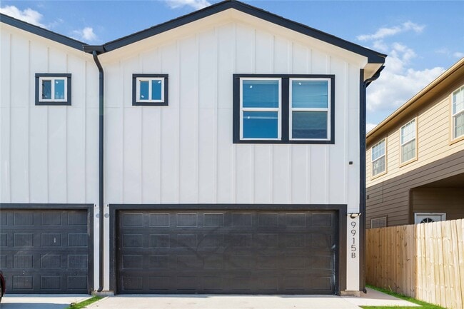 Building Photo - 9915 Porto Rico Rd Rental
