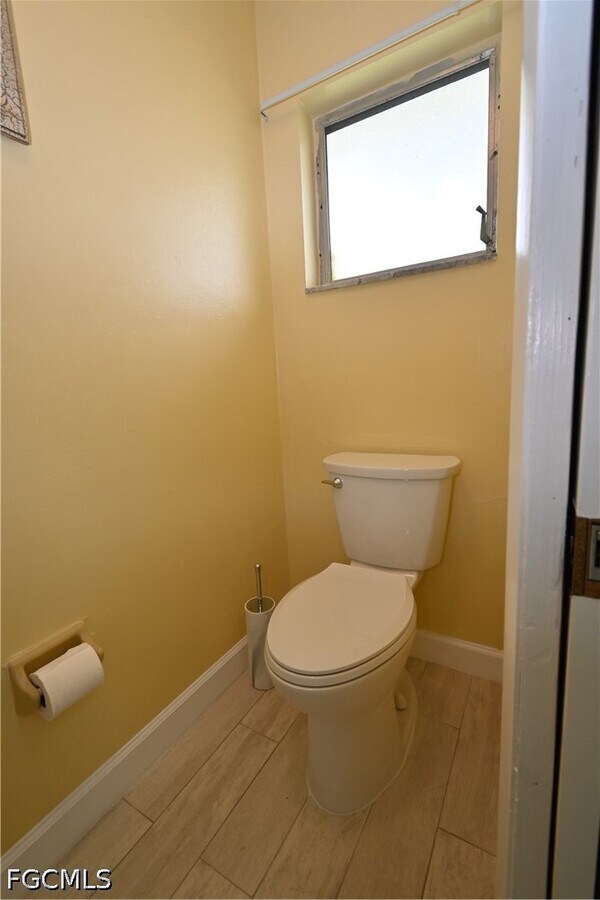 Photo - 4520 Vinsetta Ave