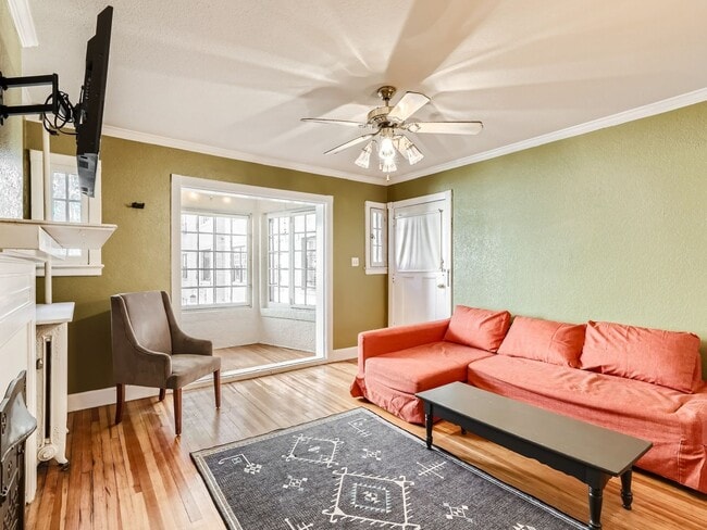 Photo - 1137 Sherman St