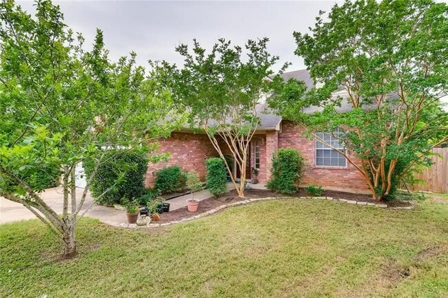 Building Photo - 8301 Red Willow Dr