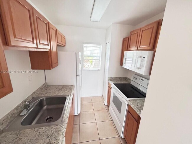 Photo - 3212 Coral Ridge Dr Unit 3212