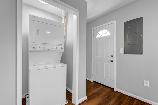 Photo - 2103 Chelsea Terrace