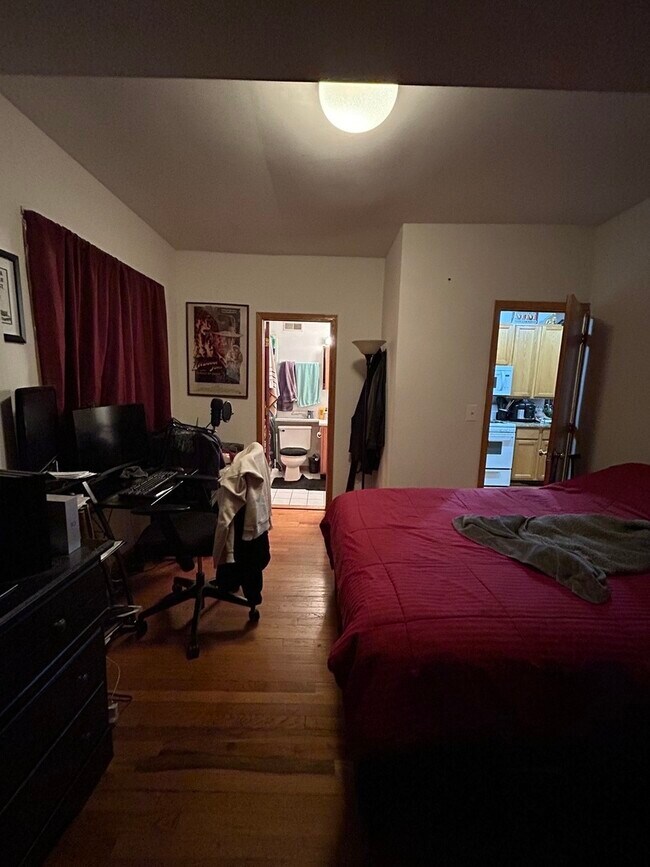 Photo - 628 W Patterson Ave
