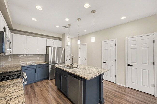 Photo - Modern 3BR Townhome with Attached 2-Car Garage & Resort-Style Community