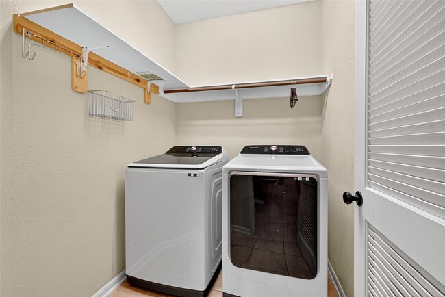 Photo - 19334 N Cottonwood Green Ln