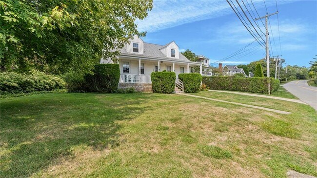 Building Photo - 56 Ruggles Ave Unit 2 Rental