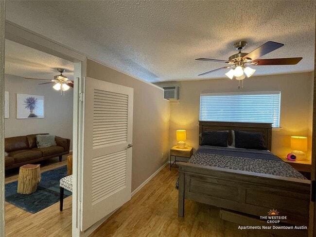 Photo - 1616 W 6th St Unit 106