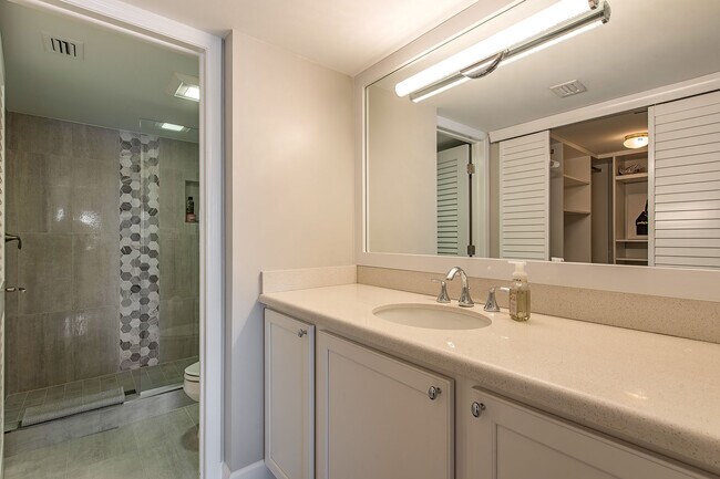 Photo - 4155 Crayton Rd