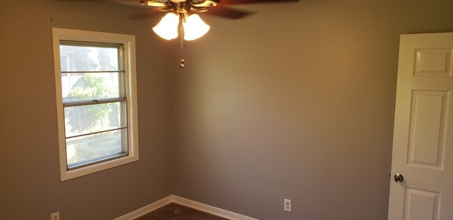 Bed #1 - 4108 Parkway Dr