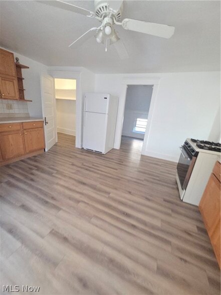 3803 E 50th St Unidad UP