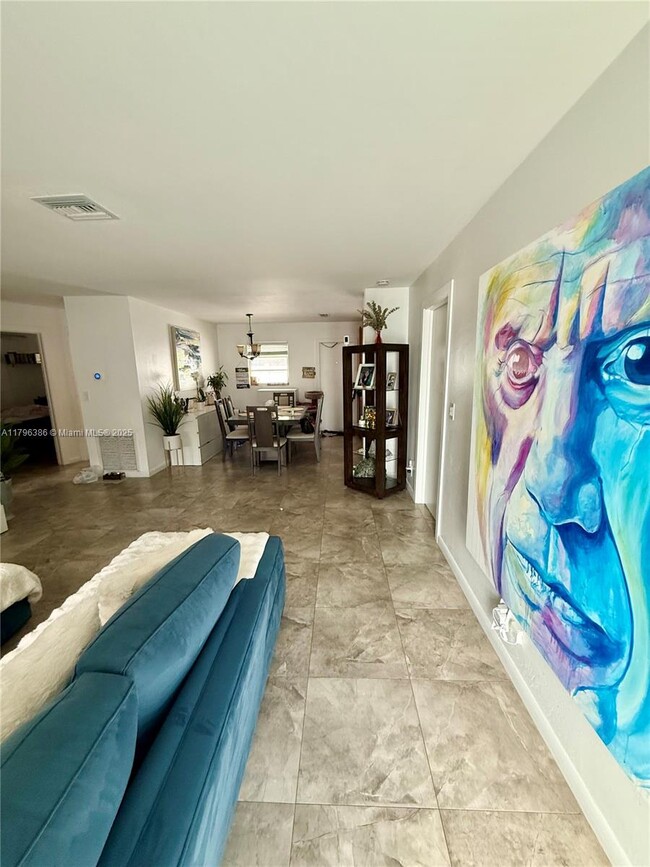 Photo - 2213 Cleveland St Apartment Unit 2213