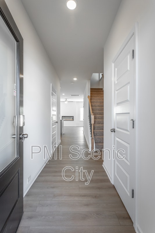 Photo - 8836 Meadowvale Ct