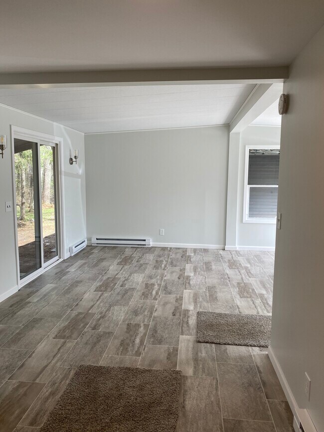 Photo - 1212 Auburn Rd