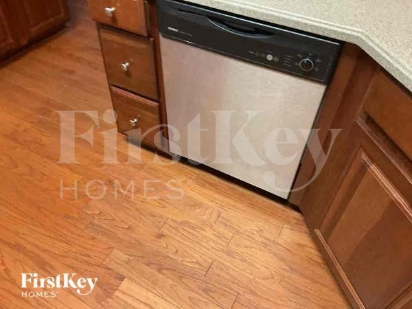 Photo - 5903 Vintage Oaks Pass