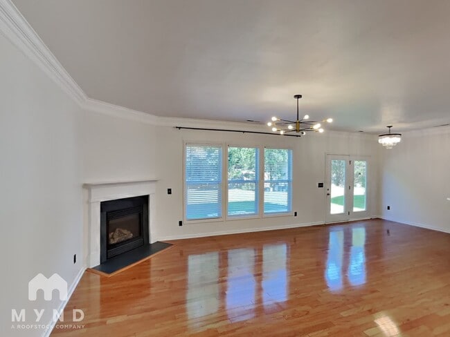 Photo - 3015 Sweetspire Rd