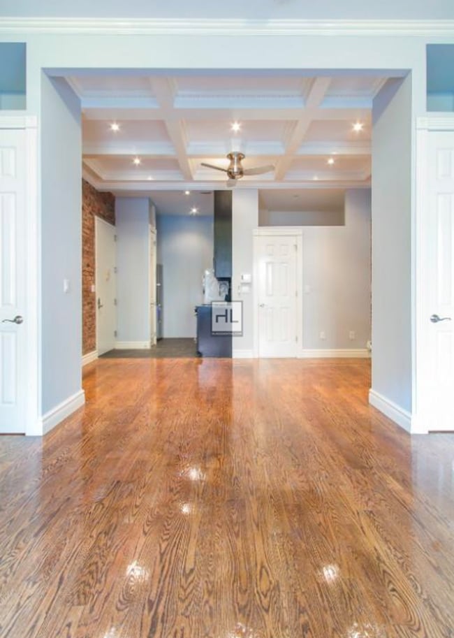 Photo - W 14TH ST. Unit 5B