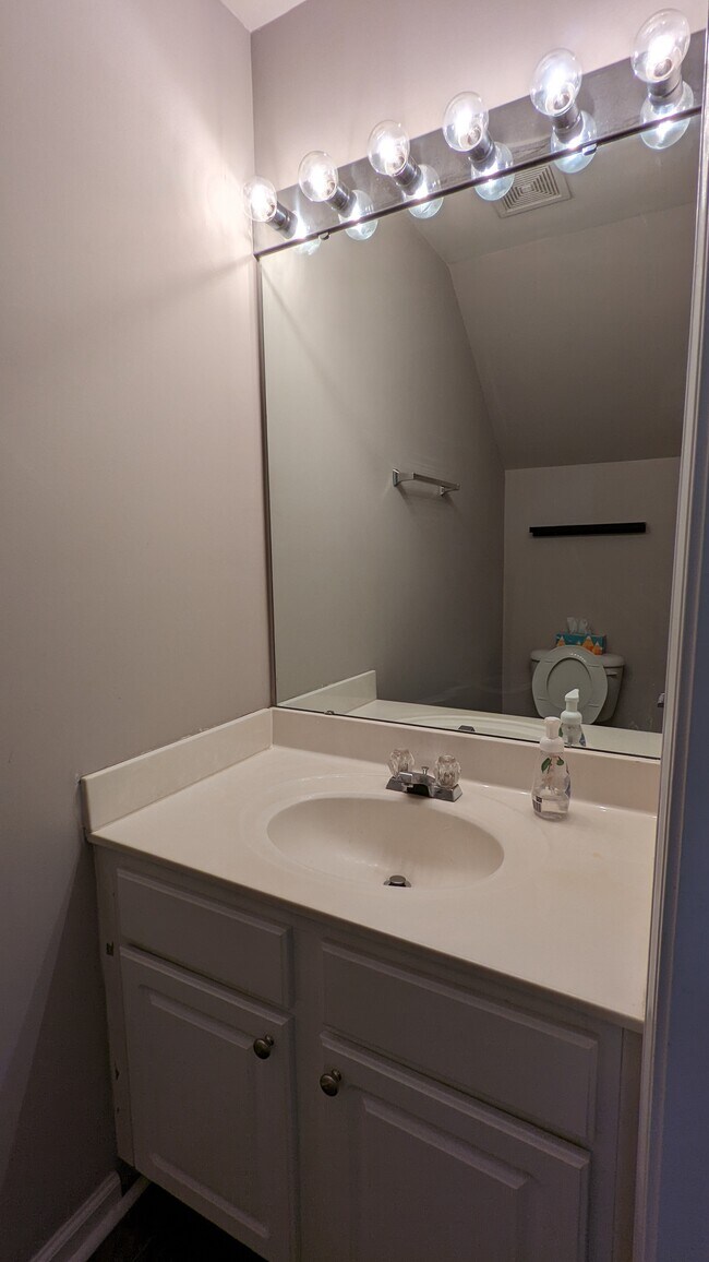 Photo - 106 Chandler Chase Ct