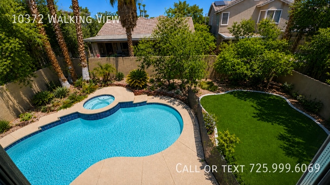Building Photo - 10372 Walking View Ct