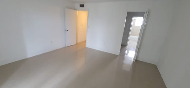Photo - 9367 Fontainebleau Blvd Unit Fontainbleau Great Place