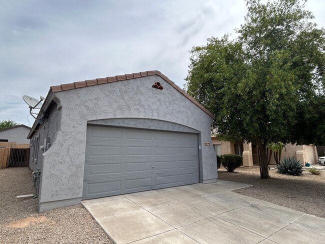 Photo - 17190 W Desert Ln