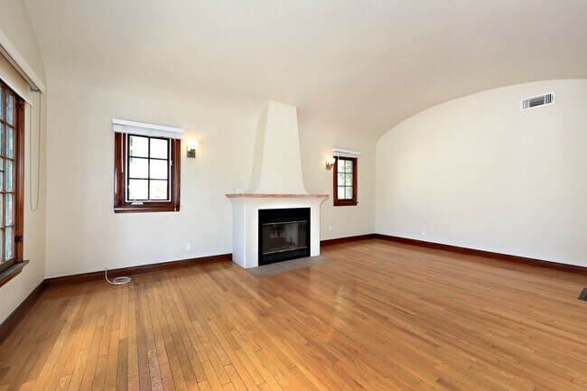 Photo - Warnall-1424