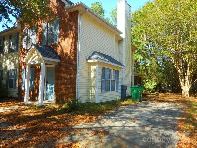 Photo - 6622 Bevington Ridge Rd