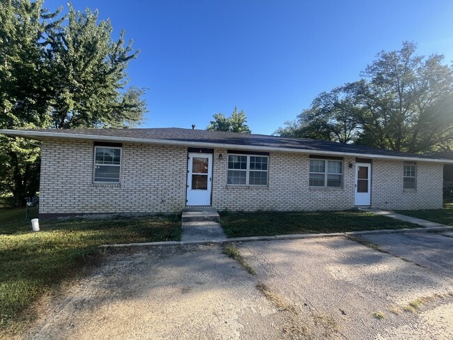 Building Photo - 431 SE 150 Rd Rental