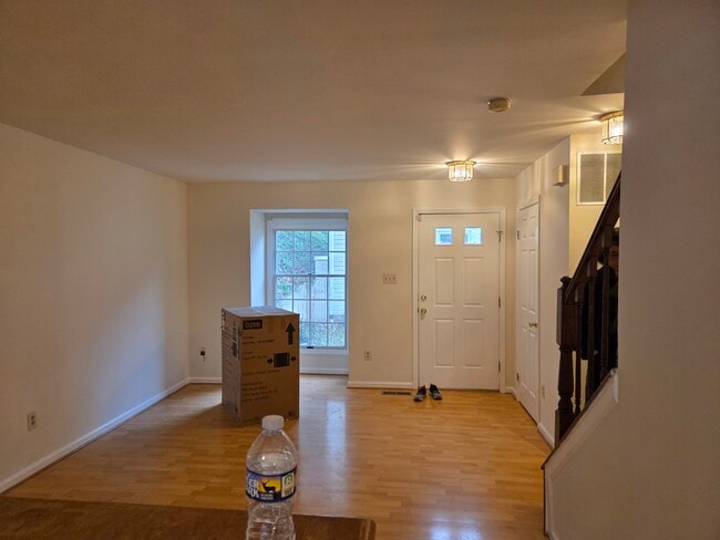 Photo - 5067 9th St S