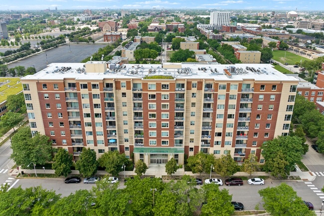 Photo - 100 N Hermitage Ave Condo Unit 611
