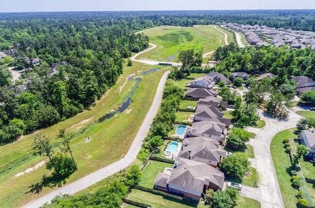 Photo - 14 Harbinger Ct