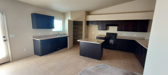 Photo - 7427 E 39th Pl