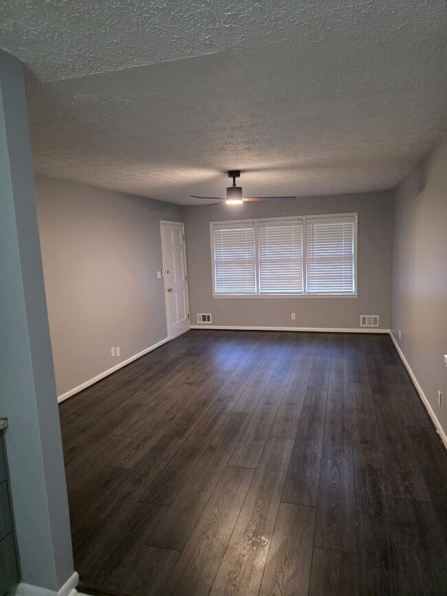 Photo - 853 Rowland St Unit 1
