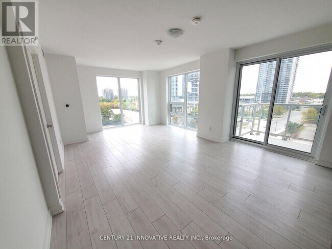 Photo - 2033 Kennedy Rd Unit 717