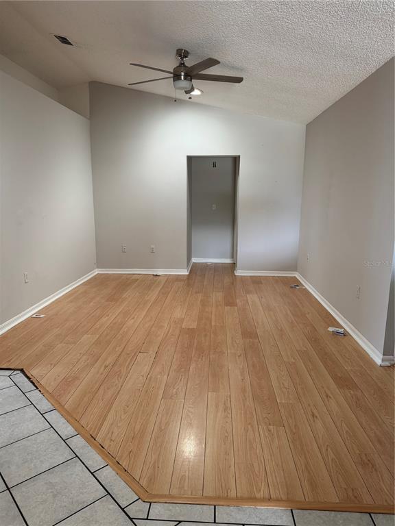 Photo - 1560 Bavon Dr