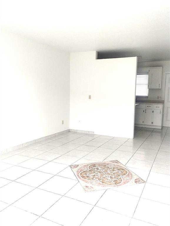 Photo - 804 Ave L SW