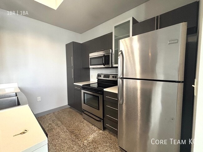 Photo - 306 E 12th St Unit 502