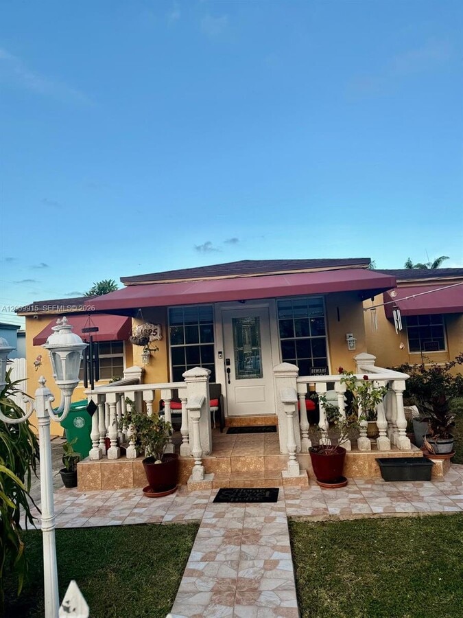 Photo - 1825 NW 33rd Ave