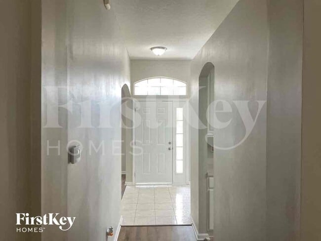 Photo - 4592 Royal Port Dr