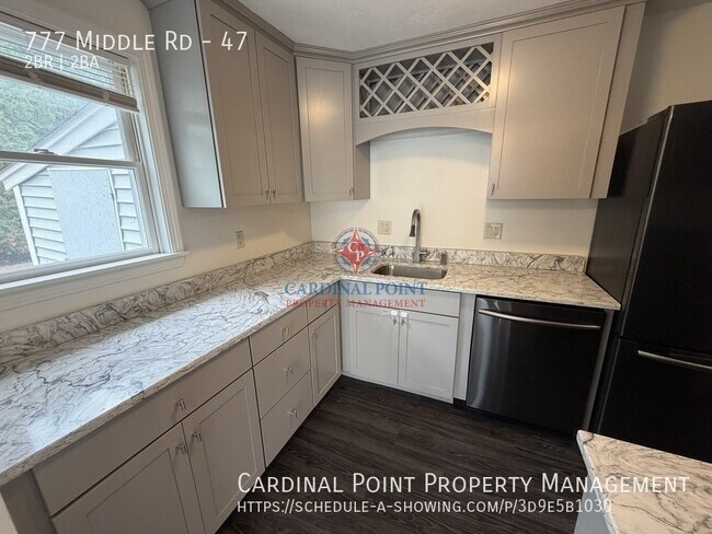 Photo - 777 Middle Rd