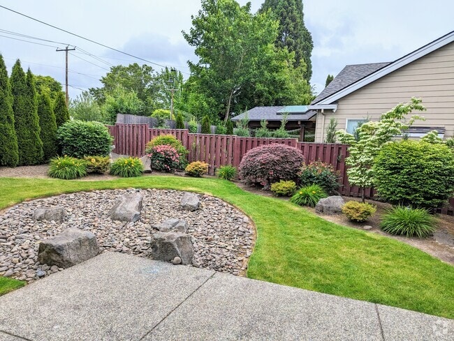Building Photo - 6350 NW Gerber Terrace Rental