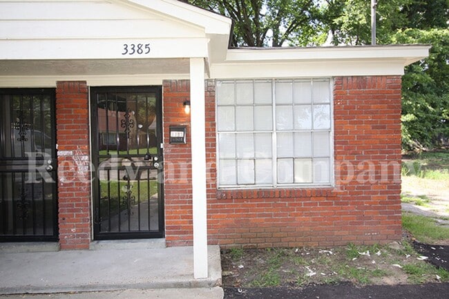 Photo - Duplex near Summer Ave.